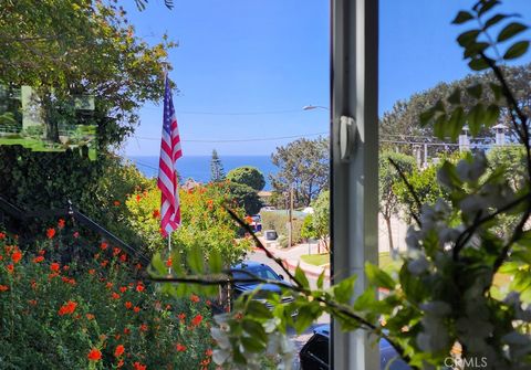 Tiny photo for 31828 7th Avenue, Laguna Beach, CA 92651 (MLS # OC25265086)