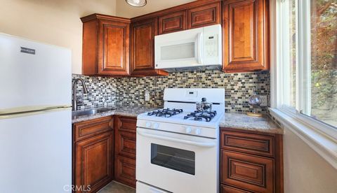 Tiny photo for 31828 7th Avenue, Laguna Beach, CA 92651 (MLS # OC25265086)