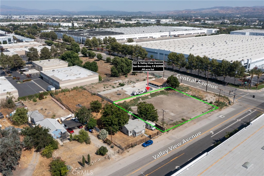 781 S Valley View Avenue