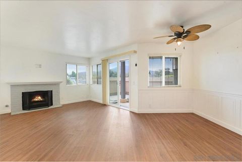 Photo of 2914 Elm Tree Ct Ct, Spring Valley, CA 91978 (MLS # 250037603SD) Photo of 2914 Elm Tree Ct Ct, Spring Valley, CA 91978 (MLS # 250037603SD)