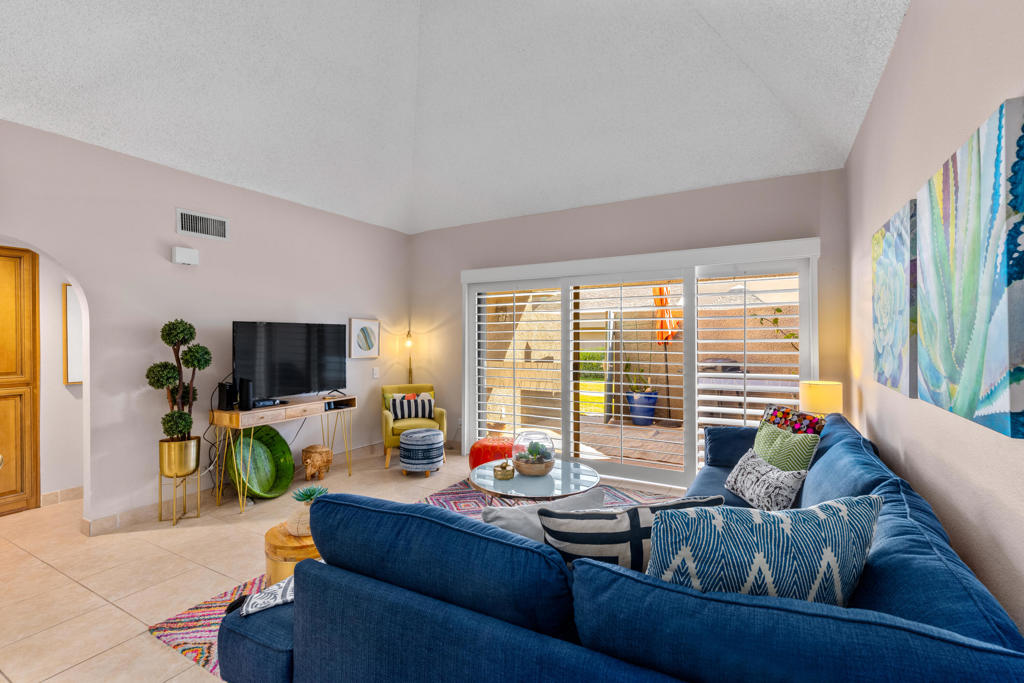 71828 Eleanora Lane