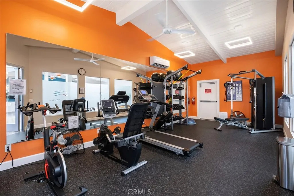 Laguna Beach, California 92651, United States, 3 Bedrooms Bedrooms, ,2 BathroomsBathrooms,Residential,Active,85676