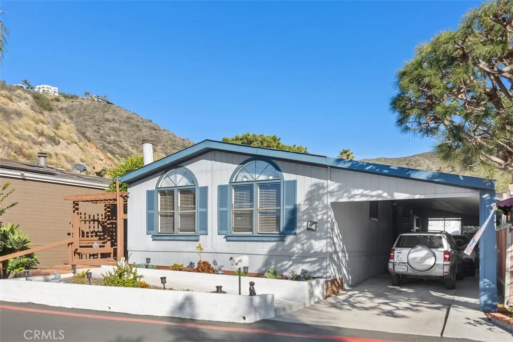 Laguna Beach, California 92651, United States, 3 Bedrooms Bedrooms, ,2 BathroomsBathrooms,Residential,Active,85676