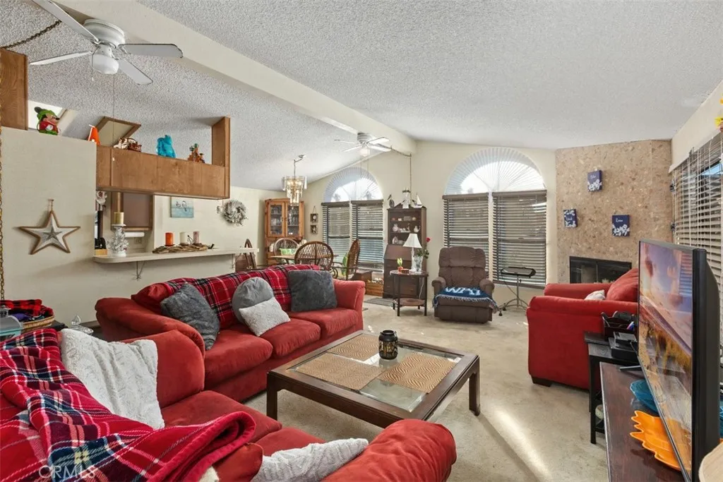 Laguna Beach, California 92651, United States, 3 Bedrooms Bedrooms, ,2 BathroomsBathrooms,Residential,Active,85676