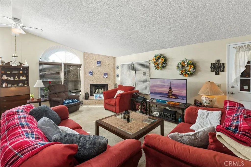 Laguna Beach, California 92651, United States, 3 Bedrooms Bedrooms, ,2 BathroomsBathrooms,Residential,Active,85676