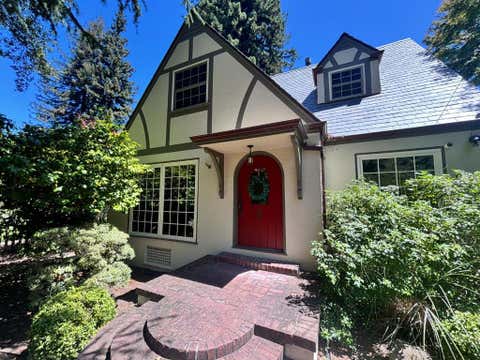 Photo of 1470 Fernwood Drive, Oakland, CA 94611 (MLS # ML82056514)