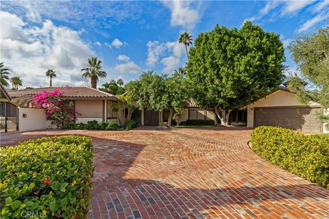 Photo of 1 Clancy Lane, Rancho Mirage, CA 92270 (MLS # SB26021867)