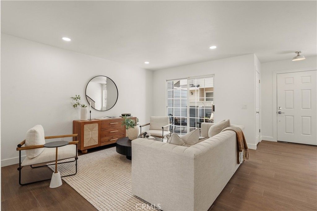 Photo of 2800 Plaza Del Amo #47, Torrance, CA 90503 (MLS # SB26058606)