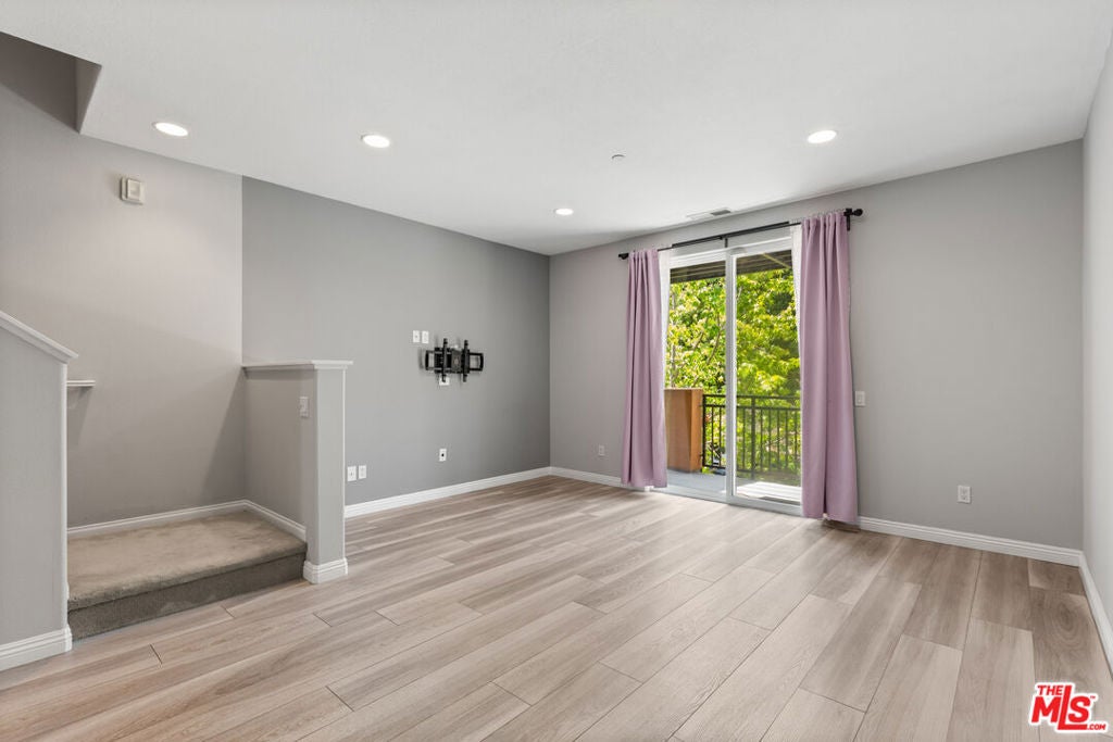 8620 S Belford 606