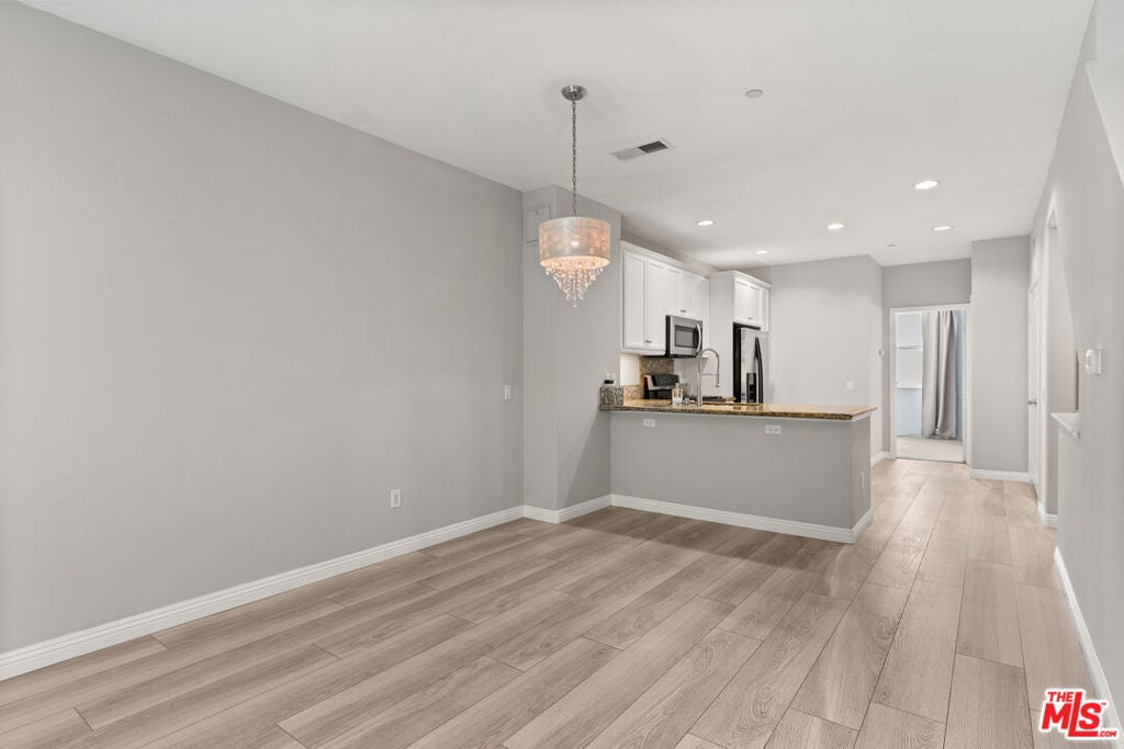 8620 S Belford 606