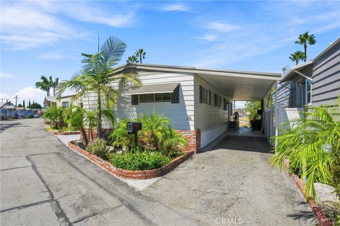 Photo of 2550 Pacific Coast Hwy HWY #30, Torrance, CA 90505 (MLS # SB26203415)
