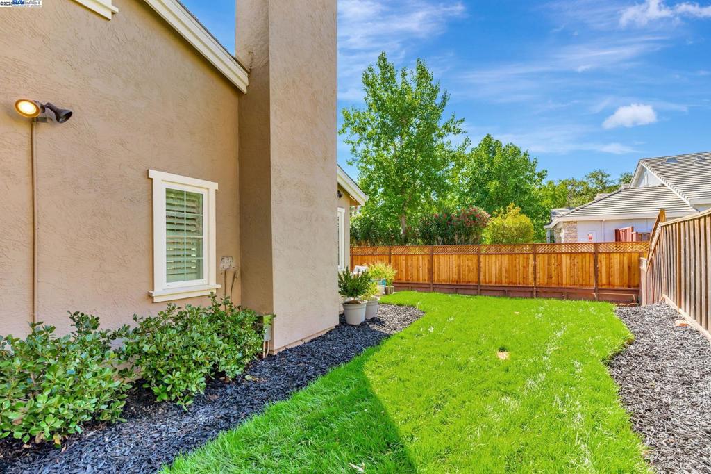 BROOKVIEW - Residential