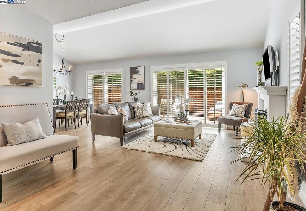 BROOKVIEW - Residential
