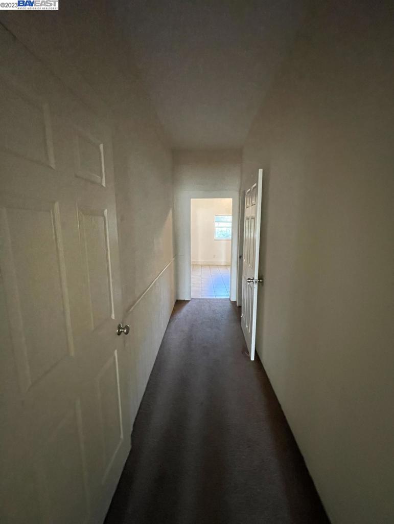 WEST OAKLAND - Residential Income