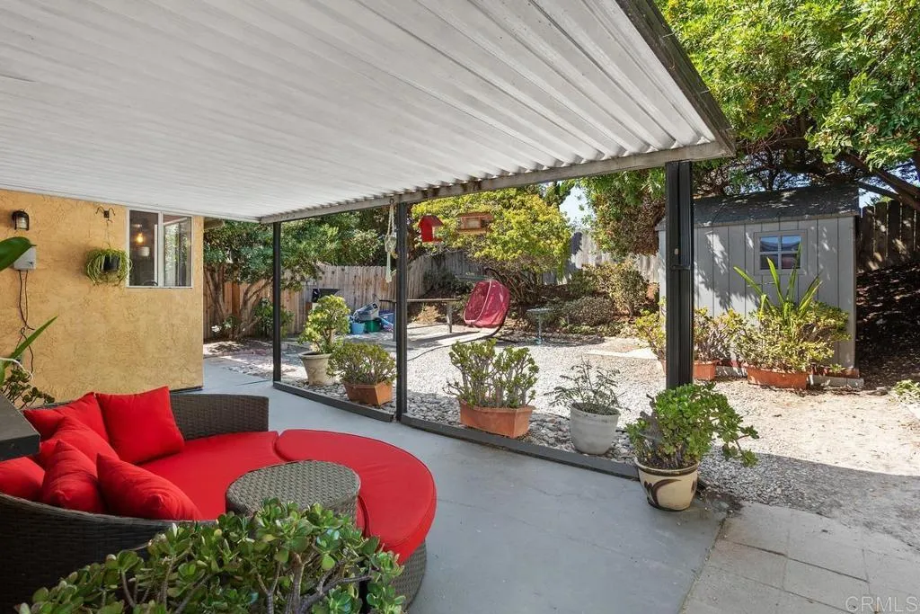 Oceanside, California 92056, United States, 2 Bedrooms Bedrooms, ,1 BathroomBathrooms,Residential,Active,204410