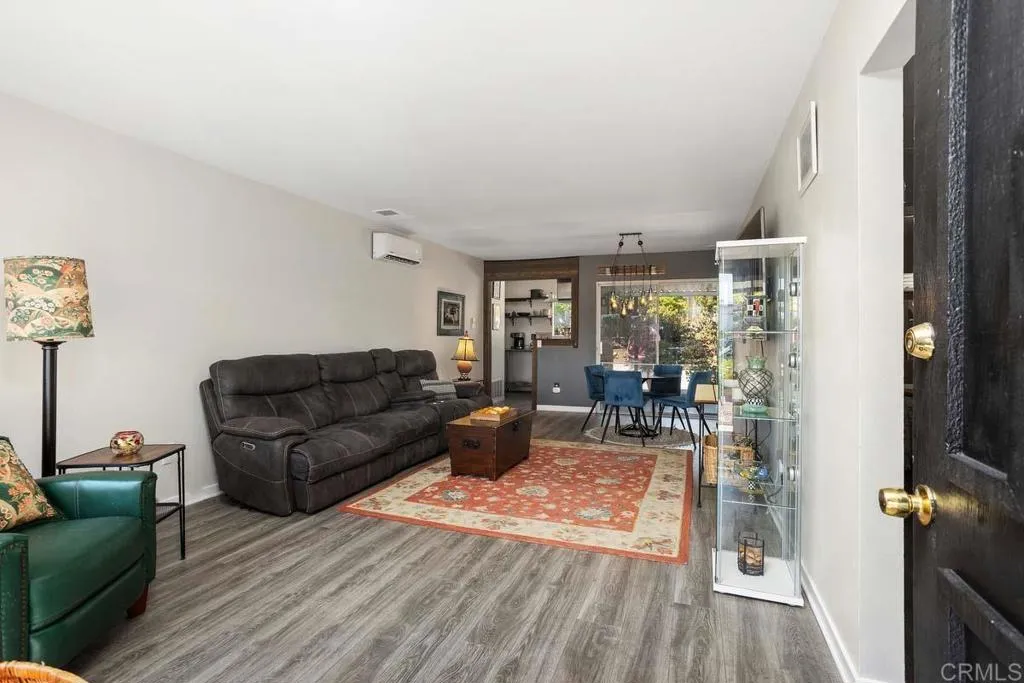 Oceanside, California 92056, United States, 2 Bedrooms Bedrooms, ,1 BathroomBathrooms,Residential,Active,204410