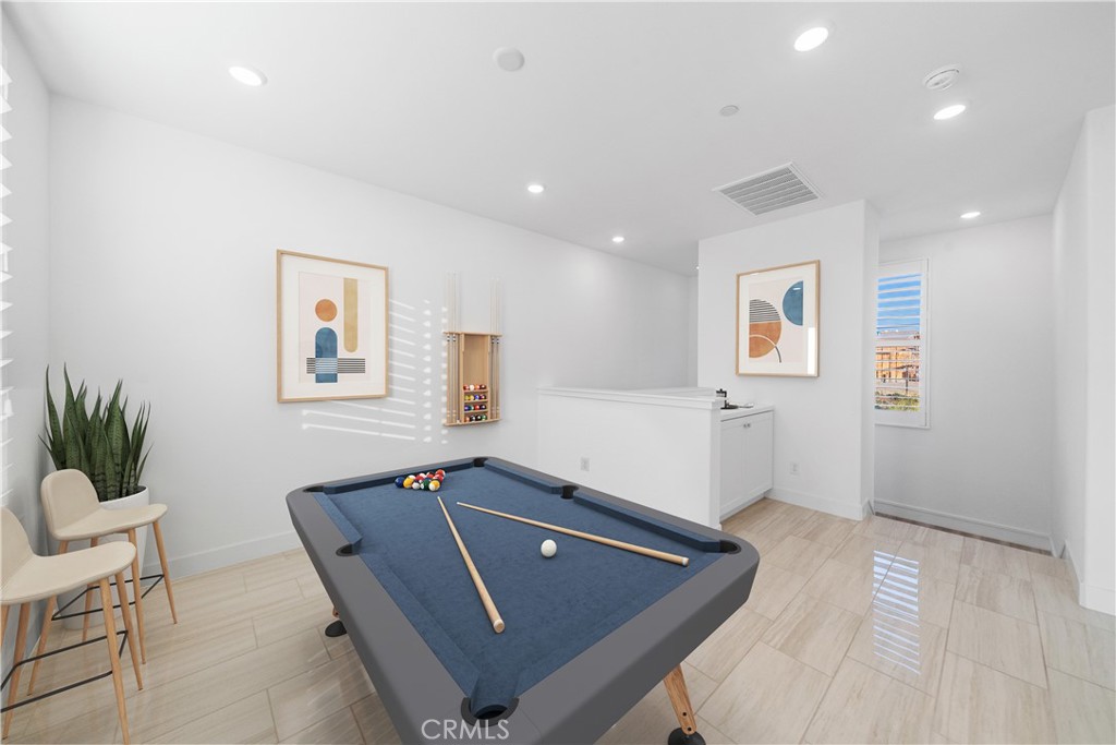 Mariposa - Residential