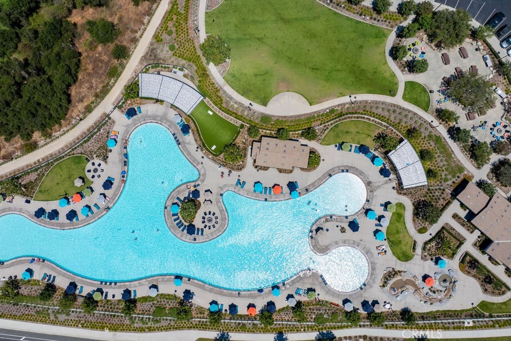 Mariposa - Residential