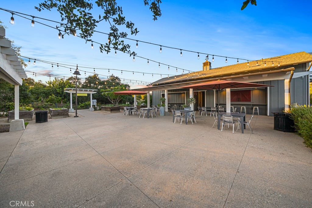 Mariposa - Residential