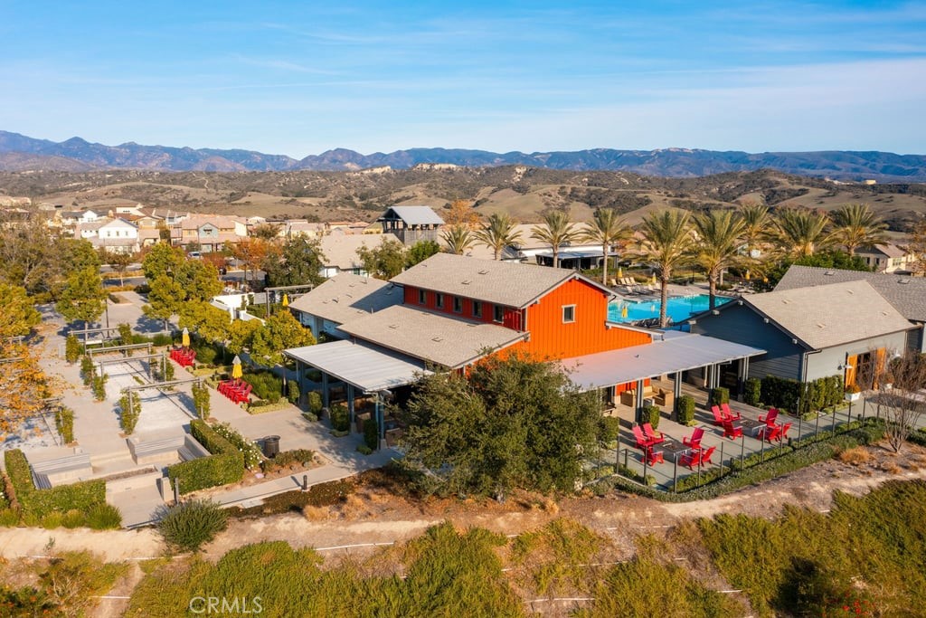 Mariposa - Residential