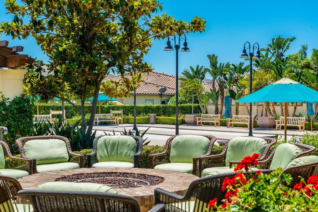 Mariposa - Residential