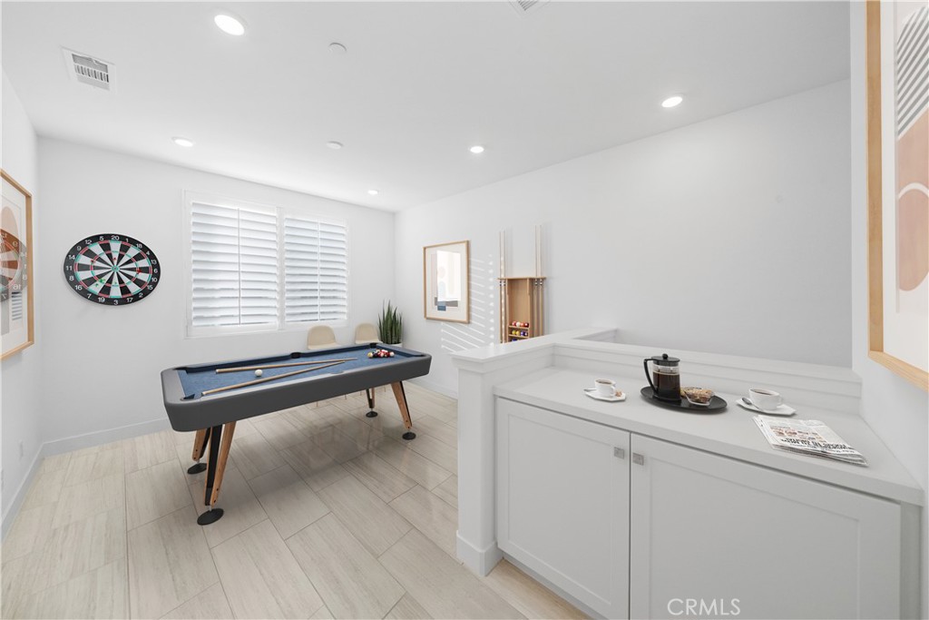 Mariposa - Residential