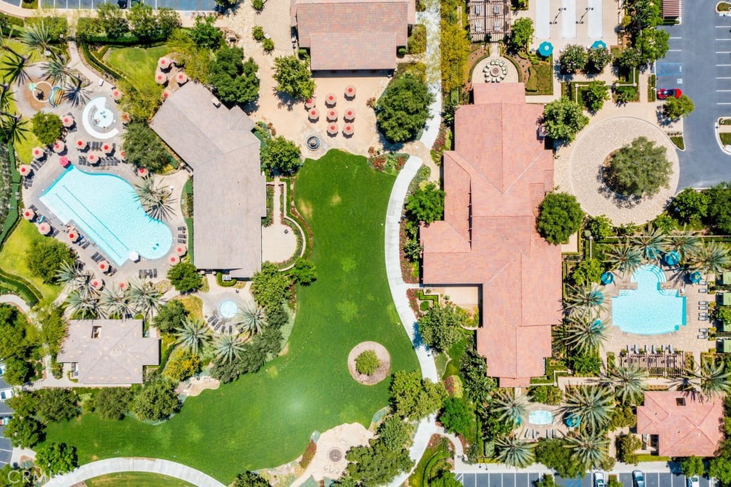 Mariposa - Residential