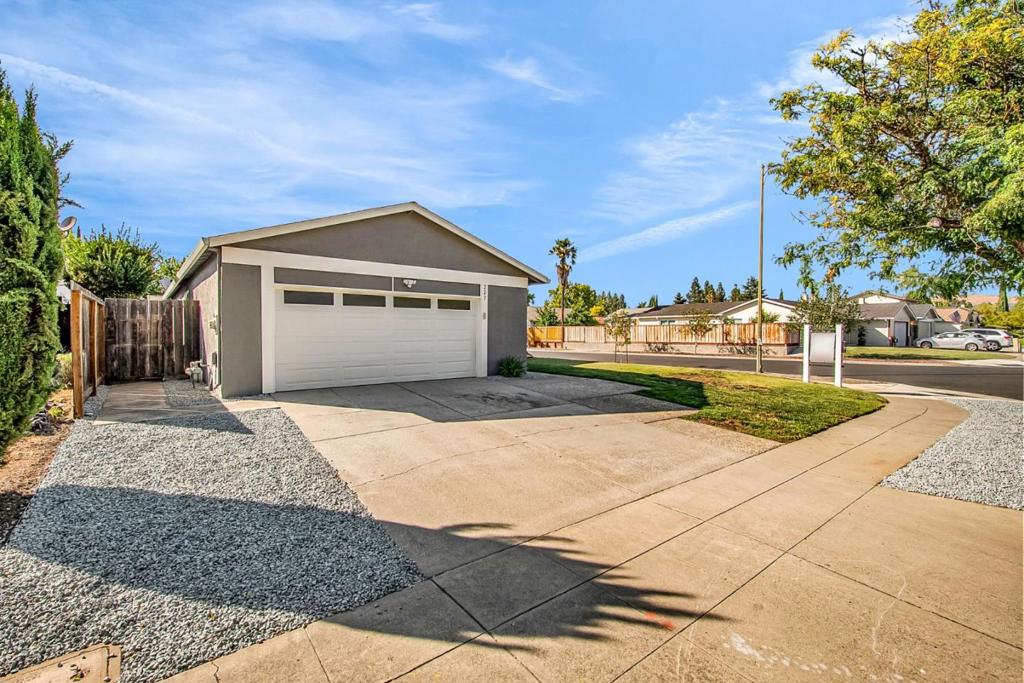 227 Martinvale Lane