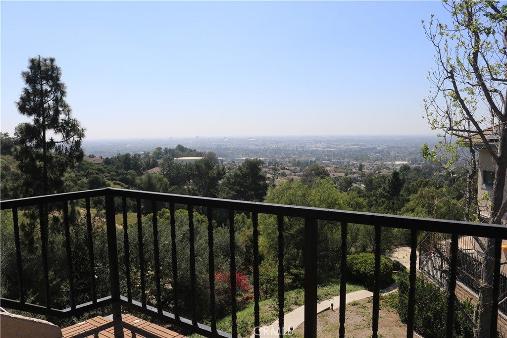 4310 E Terra Vista Ln