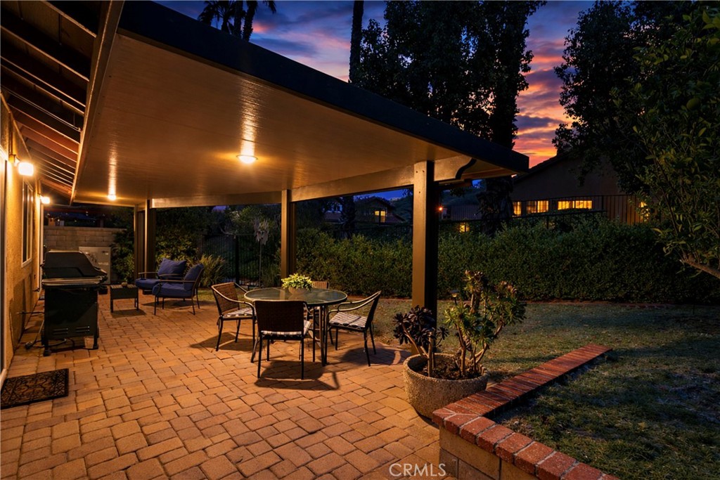 6028 E Montefino Lane