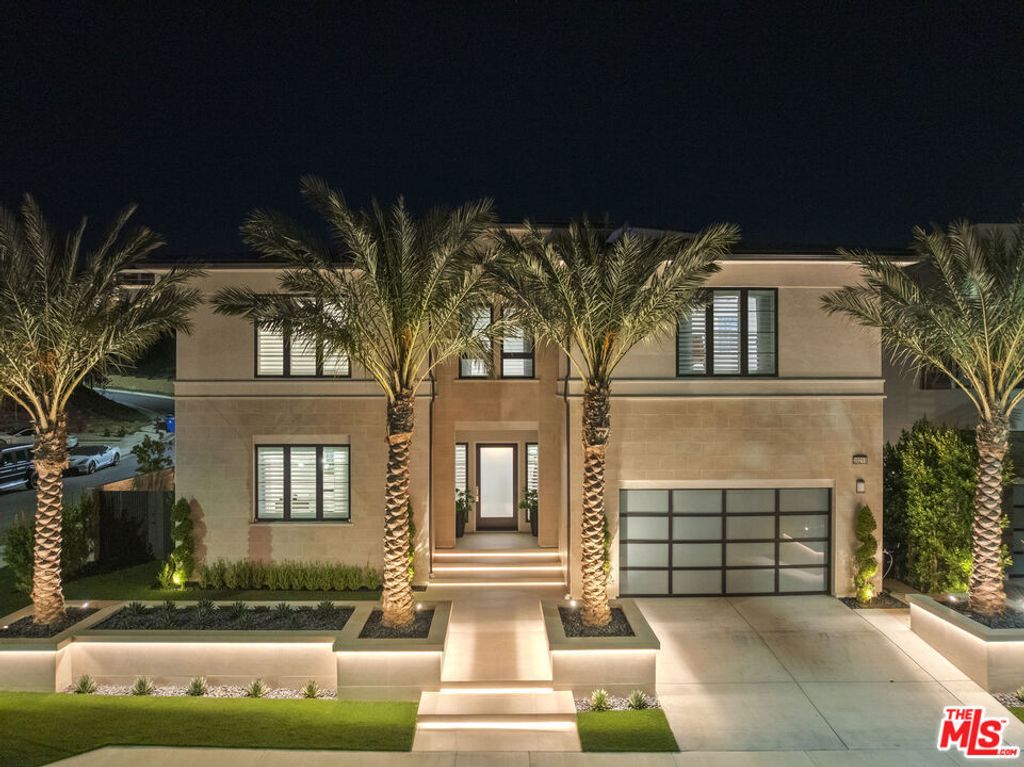 Photo of 20211 W Liverpool Way, Porter Ranch, CA 91326 (MLS # 25594051)
