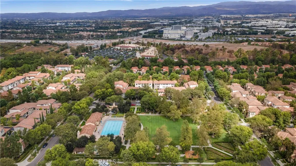 Irvine, California 92603, United States, 3 Bedrooms Bedrooms, ,3 BathroomsBathrooms,Residential,Active,218478