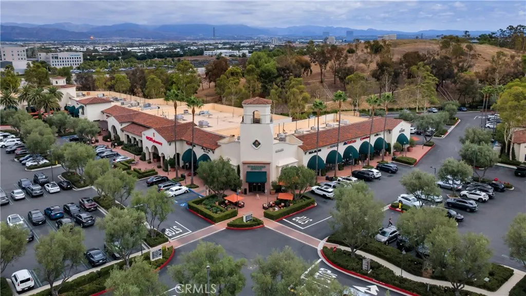 Irvine, California 92603, United States, 3 Bedrooms Bedrooms, ,3 BathroomsBathrooms,Residential,Active,218478