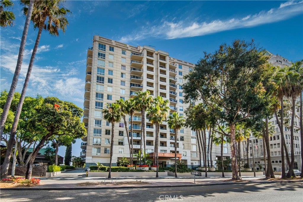 850 E Ocean Boulevard 205