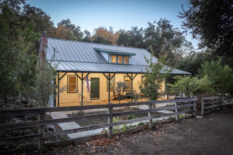 Photo of 38652 Tassajara Road, Carmel Valley, CA 93924 (MLS # ML82064613)