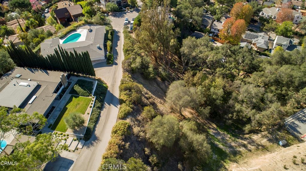 3226 MENLO Drive