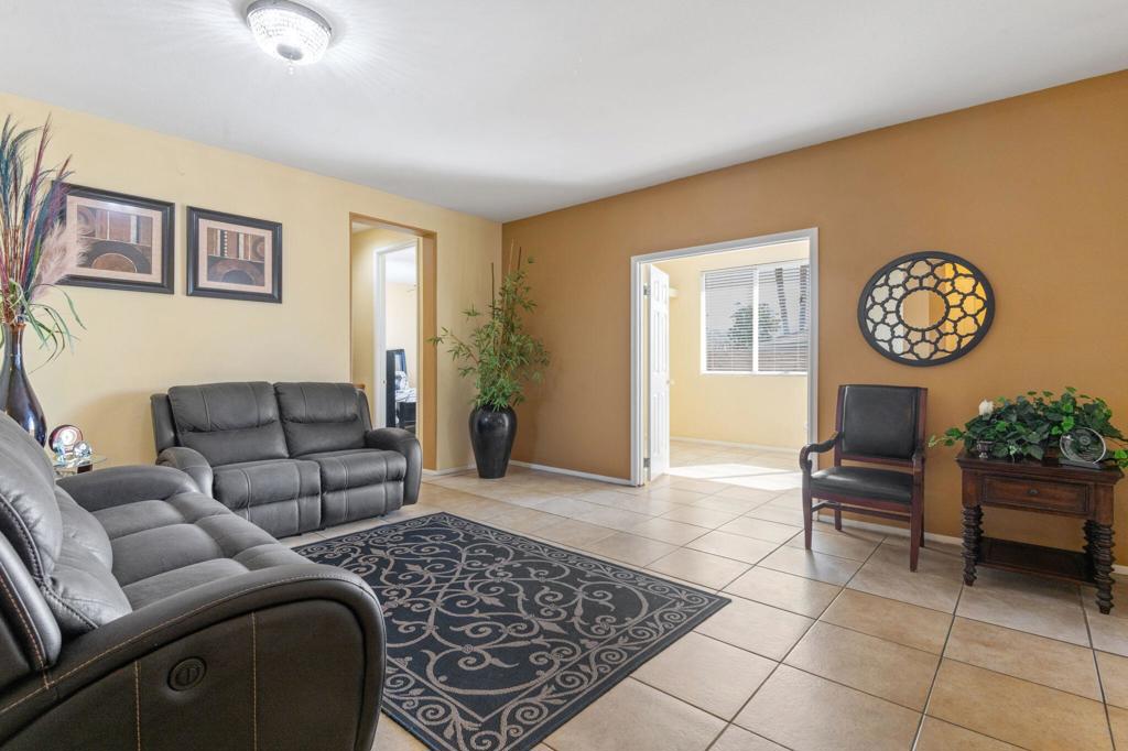 37930 Banbury Street