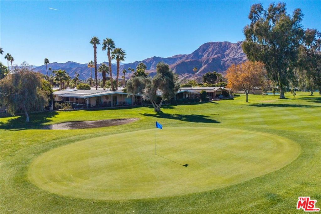 Date Palm Country Cl - Manufactured In Park