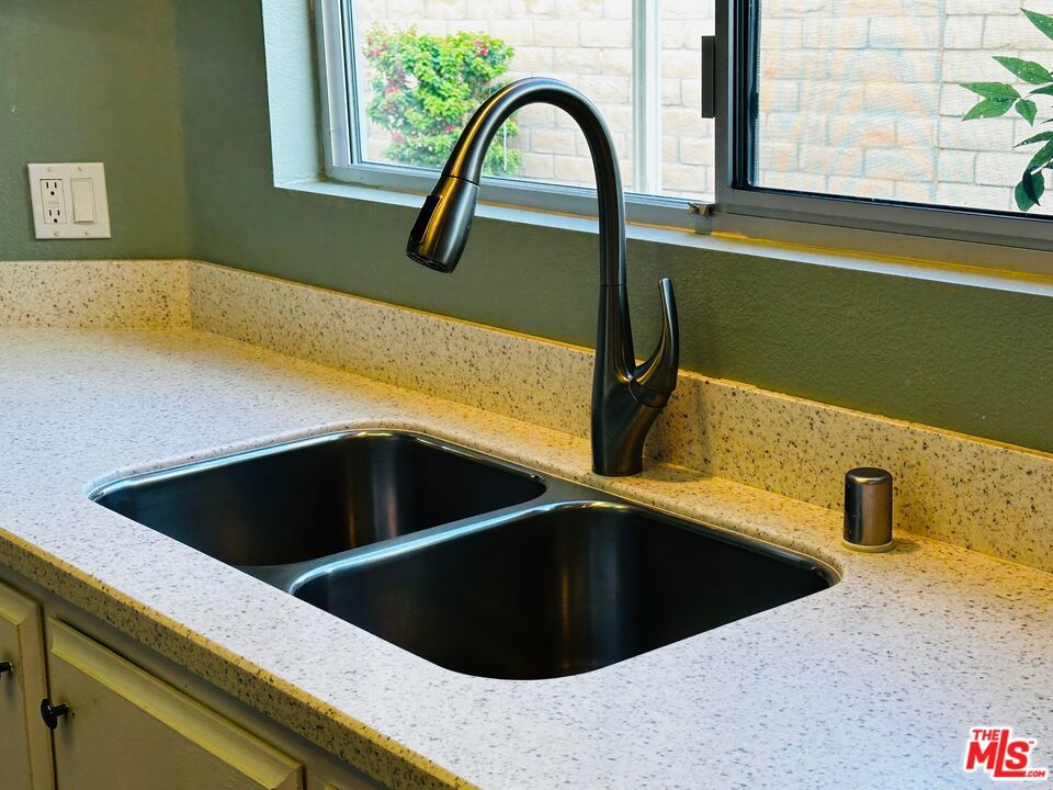 Date Palm Country Cl - Manufactured In Park