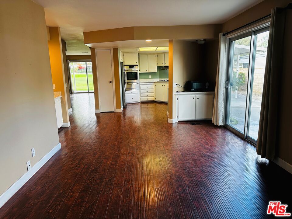 Date Palm Country Cl - Manufactured In Park