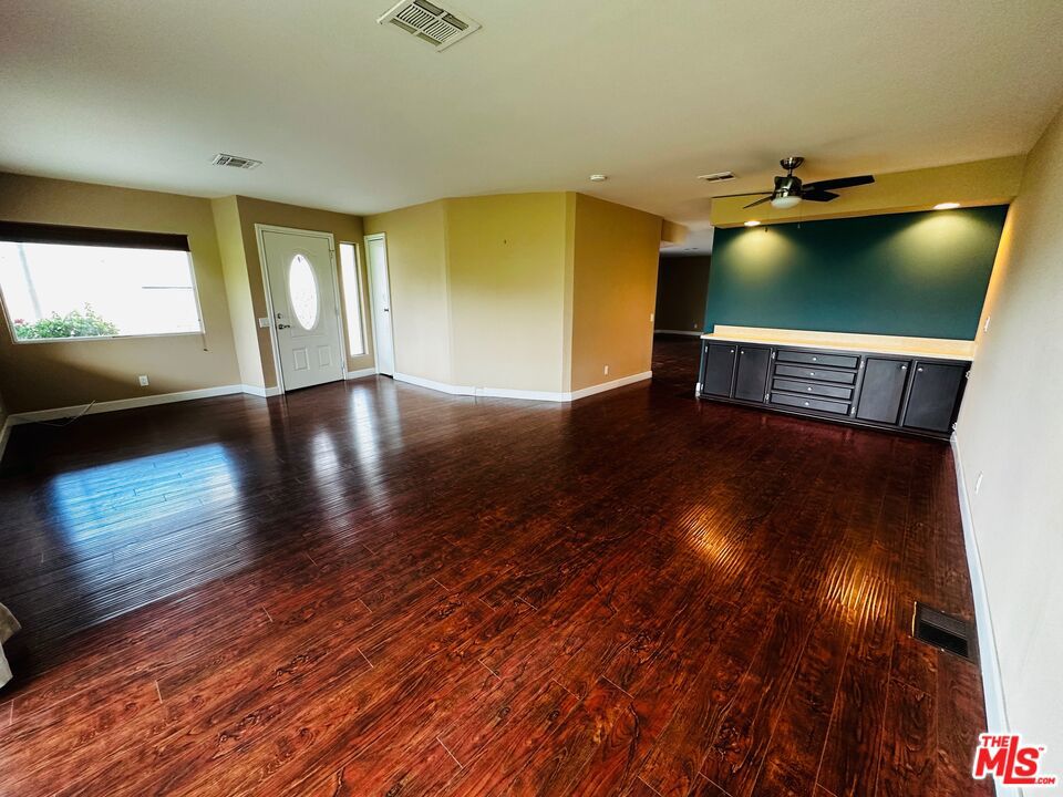 Date Palm Country Cl - Manufactured In Park