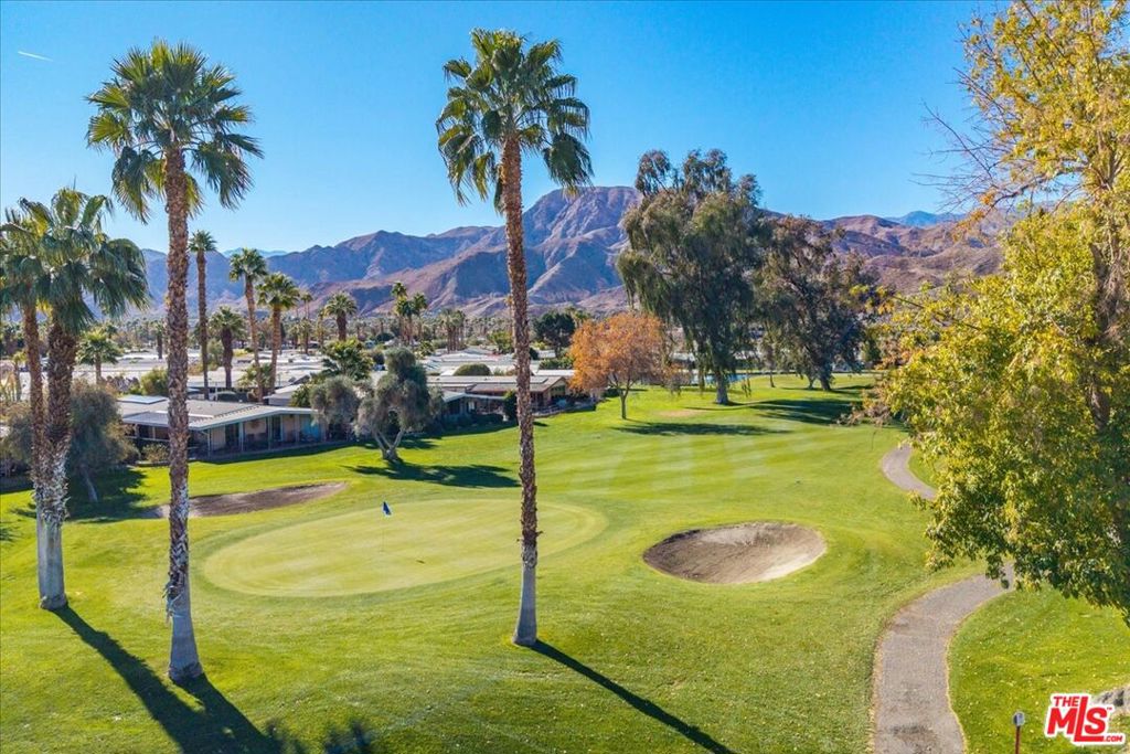 Date Palm Country Cl - Manufactured In Park