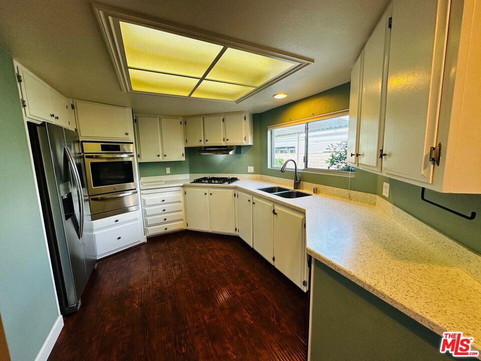 Date Palm Country Cl - Manufactured In Park