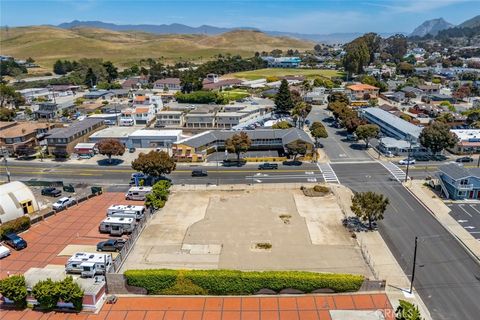 Tiny photo for 1111 Main Street St, Morro Bay, CA 93442 (MLS # SC25118055)