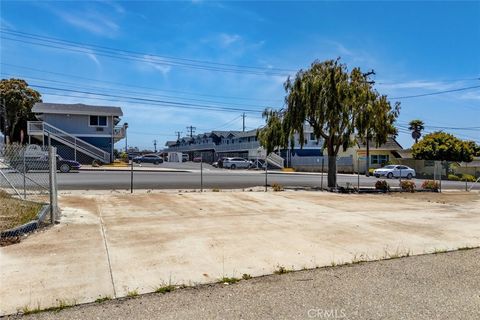 Tiny photo for 1111 Main Street St, Morro Bay, CA 93442 (MLS # SC25118055)