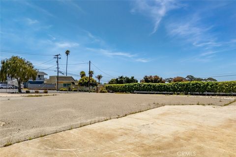 Tiny photo for 1111 Main Street St, Morro Bay, CA 93442 (MLS # SC25118055)