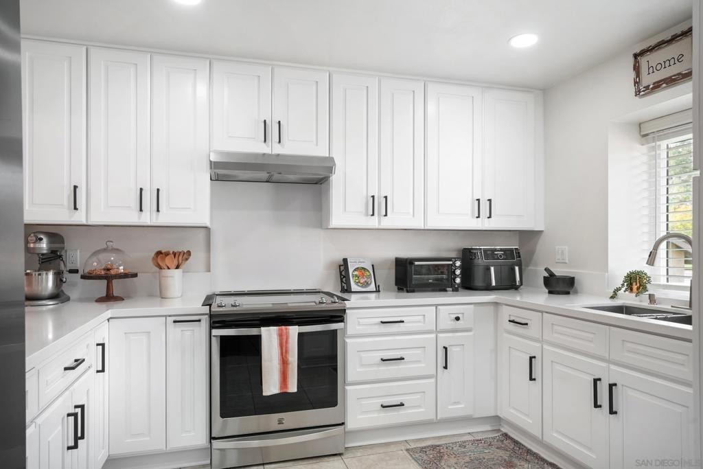 1766 Pala Lake Dr
