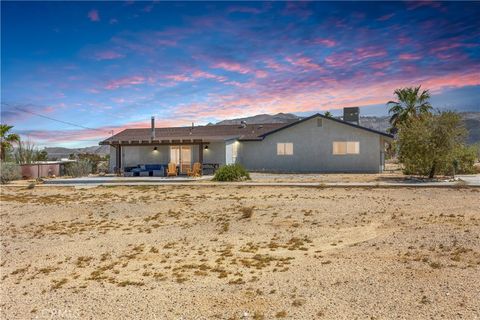 Photo of 72726 Desert Trail Drive, 29 Palms, CA 92277 (MLS # OC25125165) Photo of 72726 Desert Trail Drive, 29 Palms, CA 92277 (MLS # OC25125165)
