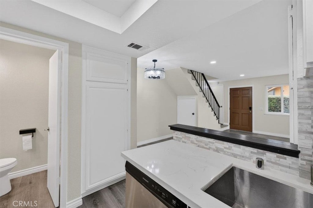 521 West 9th Street