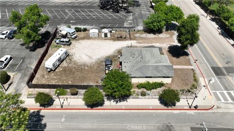 Tiny photo for 2103 Riverside AVE, Paso Robles, CA 93446 (MLS # SC26102017)